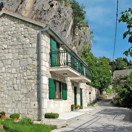 Hébergement de vacances Stone House Stina